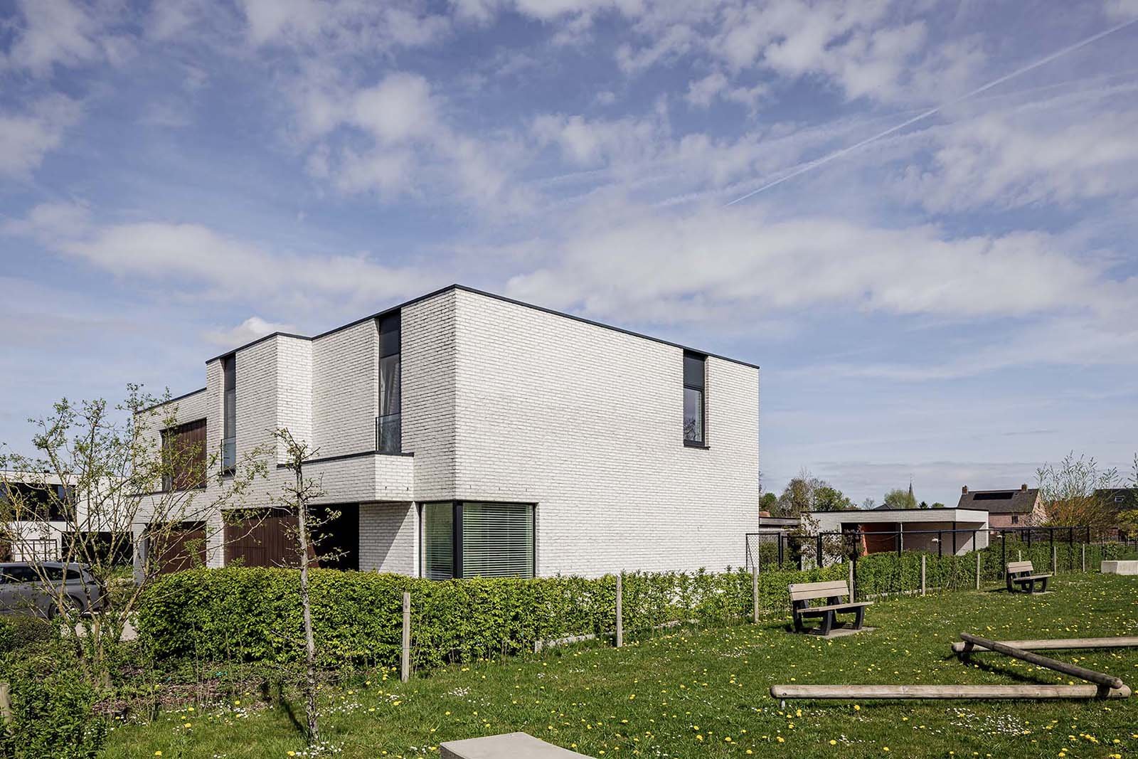 woonproject-meulebeke-modern-grijze-gevelsteen-26