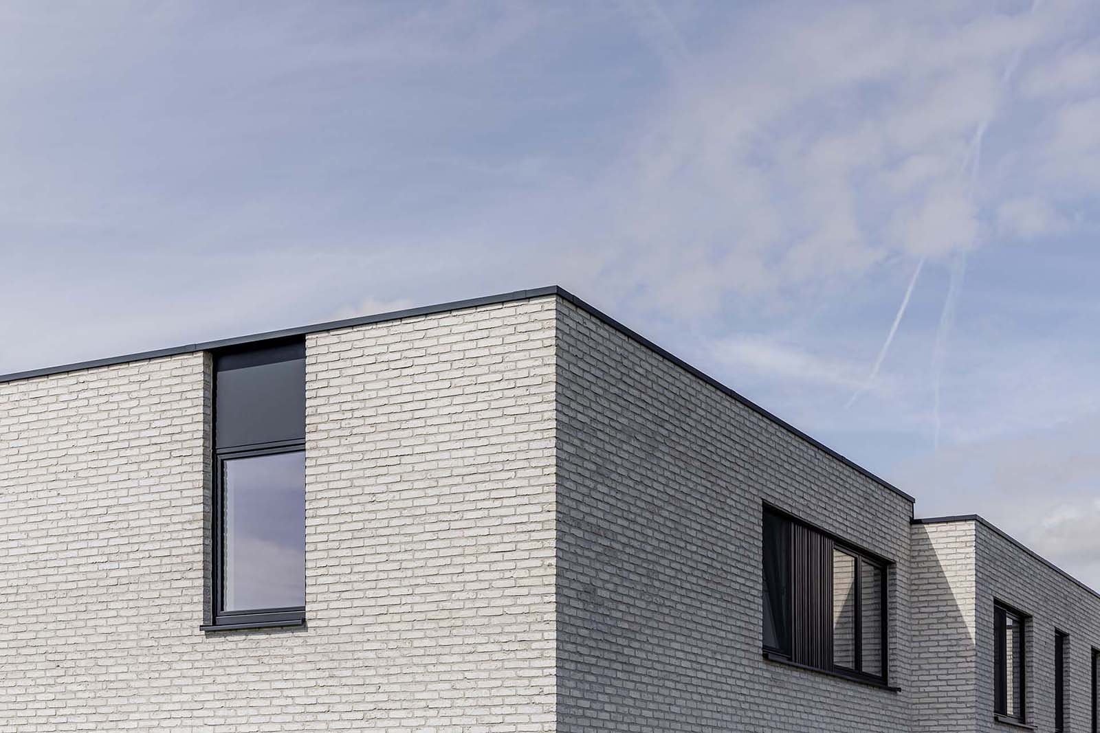woonproject-meulebeke-modern-grijze-gevelsteen-30