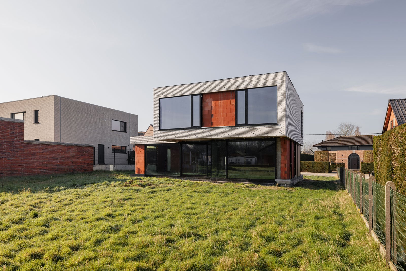 Oosterzele-StrakModern-TomLierman-002-horizontaal1600px