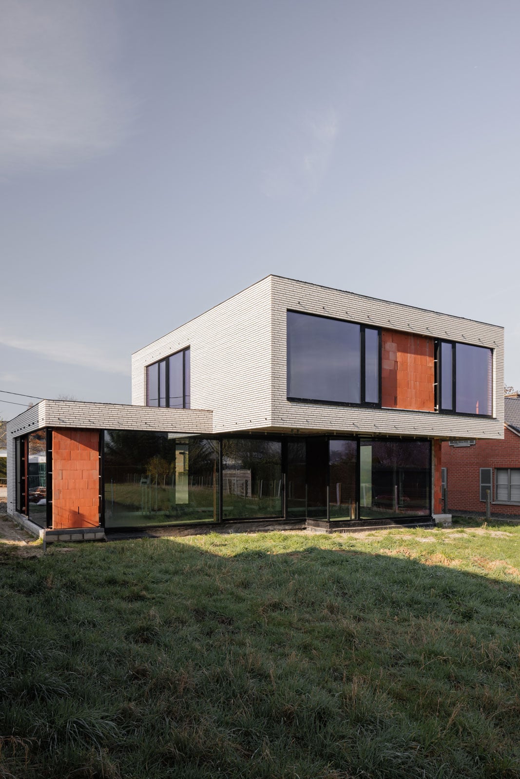 Oosterzele-StrakModern-TomLierman-006-verticaal1600px