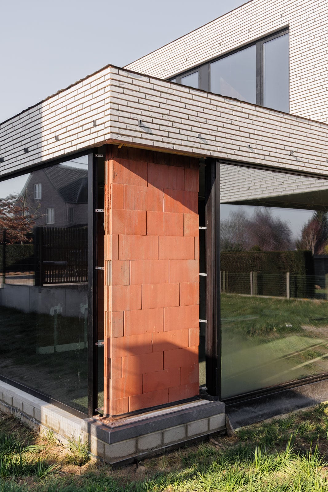 Oosterzele-StrakModern-TomLierman-018-verticaal1600px