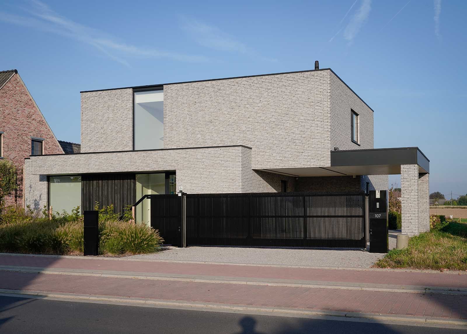 grijze-gevelsteen-villabouw-nieuwbouw-bouwen-ingooigem-1