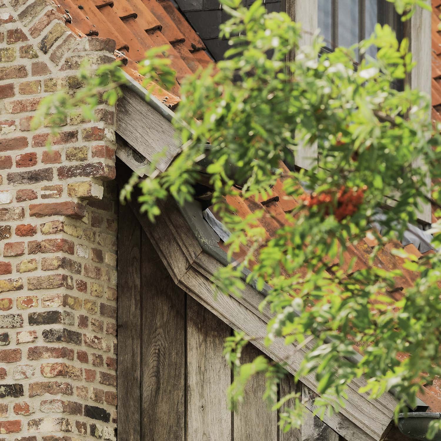 landelijke-villa-recuperatiematerialen-gits-vierkant47