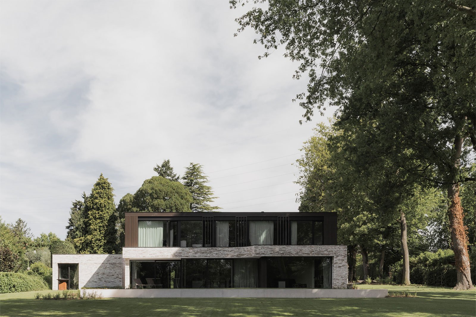 moderne-droomvilla-met-zwembad-maldegem-14-1600px