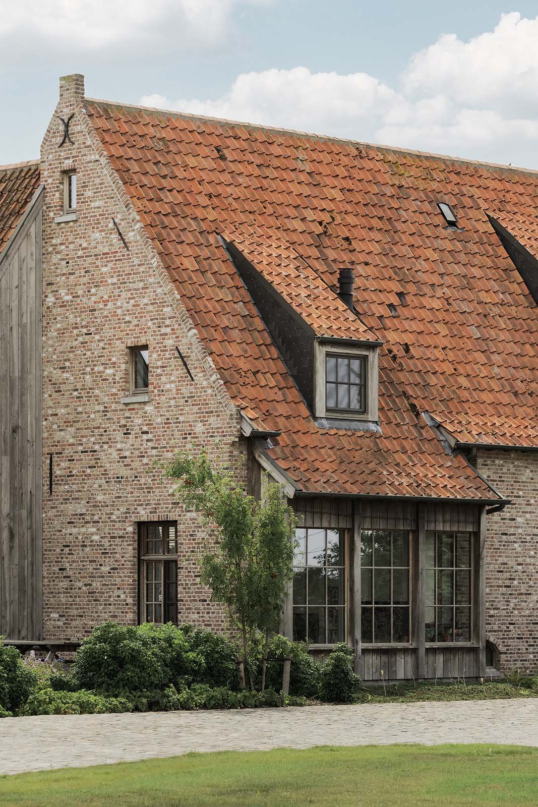 landelijke-villa-recuperatiematerialen-gits-verticaal67